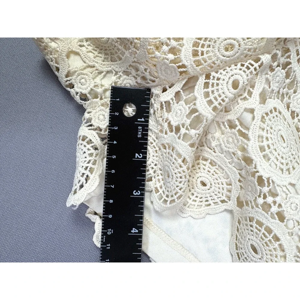 Cottagecore Crochet Lace Doily Shorts Women Size Medium‎ Boho Stretchy Y2K